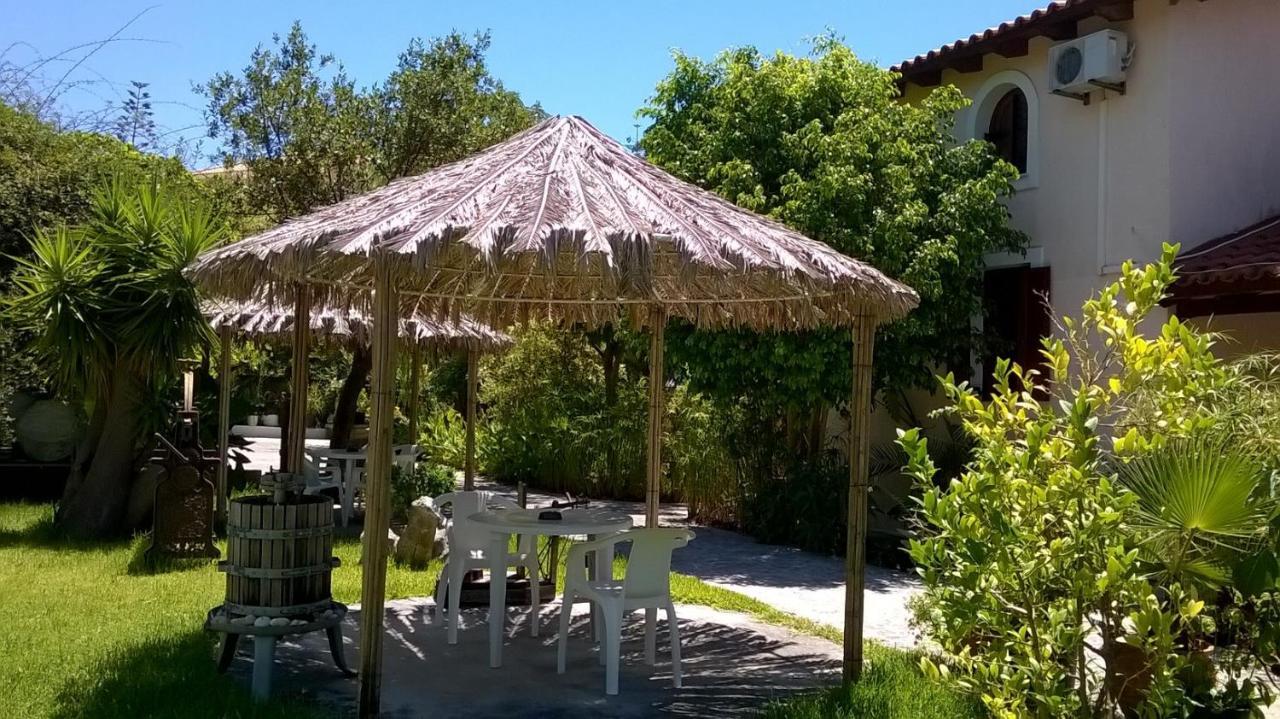 Baha-Ammes Apartment Svoronata Bagian luar foto